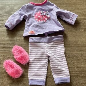 🔥 3/$25 - Our Generation pyjama set with fuzzy slippers